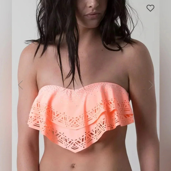 99‎ Degrees Double Waterfall Swimwear Top Medium - Picture 9 of 10